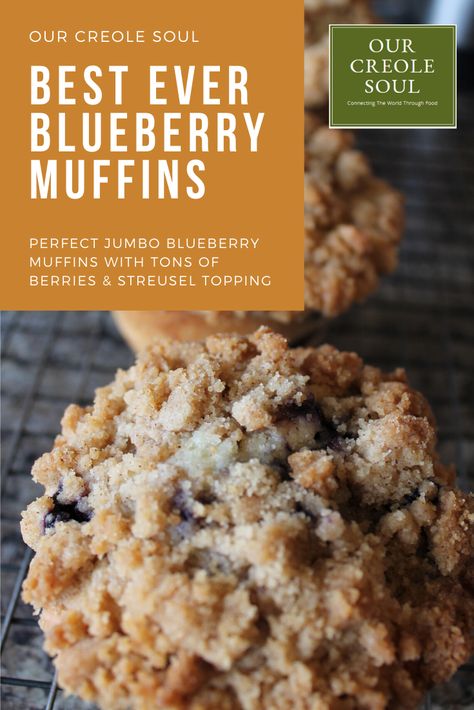 Bakery Style Muffins Blueberries, Bakery Style Blueberry Muffins With Crumb Topping, Blueberry Crumb Muffins Streusel Topping, Best Blueberry Muffins With Streusel, Jumbo Muffins Blueberry, Large Blueberry Muffins With Crumble Topping, Extra Large Blueberry Muffins, Jumbo Blueberry Cinnamon Roll Muffins, Blueberry Muffin Crumble Topping