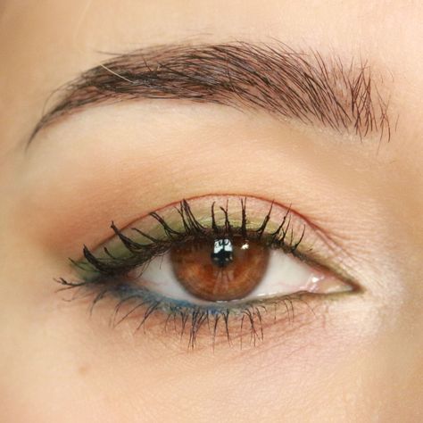 Green Eye Pencil Makeup, Green Eye Pencil, Eye Pencil Makeup, Green Eyeliner, Green Eye, Eye Pencil, Eye Make, Brown Eyes, Green Eyes