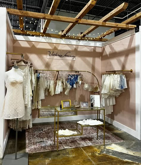 My booth is DONE! I’m SO excited to have my first baby storefront in Painted Tree Boutiques - Lake Zurich🫶🏻 I am having a grand opening/designer meet & greet on April 13th from 1-4pm. If you live in the area be sure to stop by! I will be there to answer any questions or take custom orders. I will also be doing a sale raffle! Hope to see you there 🫶🏻 (swipe to see the before photos) #fashiondesigner #paintedtreemarketplace #paintedtreeboutiques #paintedtree #boutiqueshopping #lingeriedesig... Boutique Interior Paint Colors, Painted Tree Booth Ideas, Boutique Set Up, Painted Tree Boutique Booth Ideas, Boutique Merchandising, Clothing Boutique Ideas, Boutique Layout, Craft Vendor, Vintage Booth Display