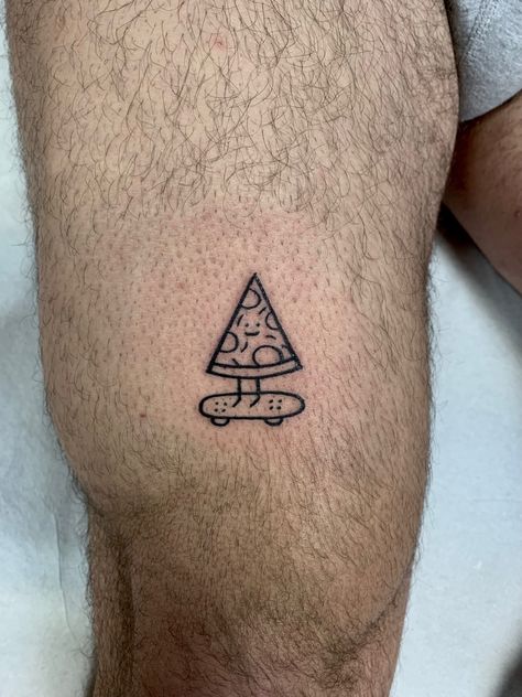 Mini Pizza Tattoo, Cute Pizza Tattoo, Pizza Tattoo Ideas, Skateboarding Tattoo Ideas, Pizza Tattoo Minimalist, Bros Tattoo Ideas, Small Pizza Tattoo, Pizza Tattoo Design, Pizza Slice Tattoo