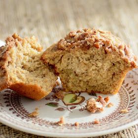 Best Banana Muffin Recipe, Classic Coffee Cake, Healthy Muffin, Crumb Muffins, Banana Crumb Muffins, Coffee Cake Muffins, Streusel Muffins, Muffin Streusel, Food Website