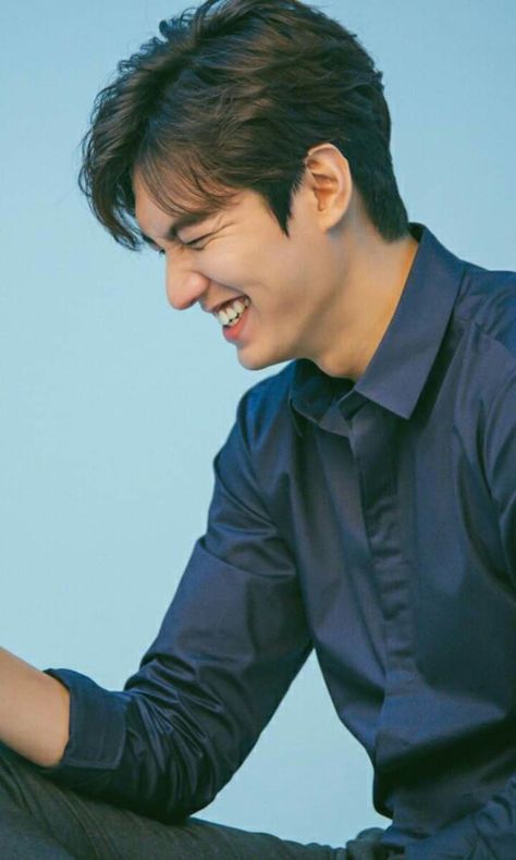 Lee Min Ho Instagram, Lee Min Ho Smile, Lee Min Ho Kdrama, Southern Baby Names, Lee Min Ho Photos, Jung So Min, Kim Woo Bin, Asian Drama, Lee Dong Wook