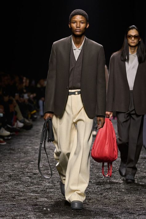 Fall 2023 Menswear, 2023 Fw, 2023 Menswear Fashion Show, Milan Fashion Week Men, Mens Fashion Essentials, Ermenegildo Zegna Men, Menswear Runway, Dapper Men, Menswear Fashion Show