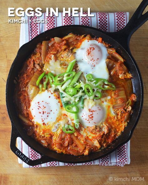 Eggs In hell are poached eggs in tuna kimchi jigae for #BrunchWeek. Kimchee Recipe, Smoked Salmon Pizza, Veggie Quiche, Asparagus Bacon, Poached Eggs, Fermented Foods, Egg Recipes, Asian Food, Kimchi