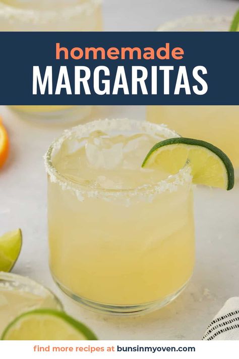 Homemade Margarita On The Rocks Best Margarita Mix, Cointreau Margarita, Homemade Margarita Recipe, Margarita Mix Recipe, Easy Margarita Recipe, Classic Margarita Recipe, Homemade Margaritas, Easy Margarita, Margarita On The Rocks