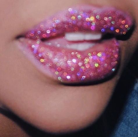 Pink Lip Aesthetic, Arte Glitter, Loona Kim Lip, Boujee Aesthetic, Glitter Face, Regina George, Pink Photo, Glitter Lips, Pastel Pink Aesthetic