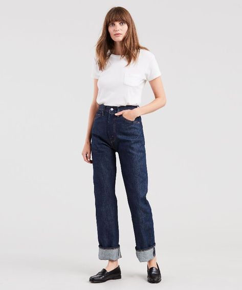 These Are Our Go-To Brands for the Best Raw Denim Mama Jeans, Raw Denim Jeans, Levis Vintage Clothing, Jeans Outfit Women, Outfit Jeans, Jeans Mom, Long Dress Casual, Raw Denim, 가을 패션