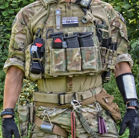 Plate Carrier Loadout, Coyote Brown Loadout, Armored Personnel Carrier, Battle Belt, Tactical Kit, Military Loadout, Special Forces Gear, Military Tactical Vest, Tactical Wear