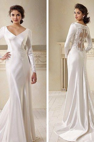 Bella Swan Wedding Dress, Twilight Wedding Dresses, Bella Wedding Dress, Twilight Wedding, Swan Wedding, Bella Wedding, Long Sleeve Wedding Gowns, Classy Gowns, Iconic Weddings