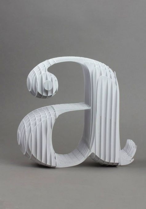 Bodoni lettering / Cardboard version by Lo Sciento Letter Sculpture Ideas, Letter Sculpture, Slice Form, Tactile Design, Textured Lettering, Project Paper, Box Decor, Bold Type, Letter Form