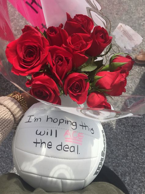 volleyball promposal Volleyball Promposal Ideas, Promposal Ideas For Her, Proposal Ideas Simple, Volleyball Promposal, Sadie Hawkins Dance, Promposal Ideas, Volleyball Homecoming Proposal, Cute Homecoming Proposals, Cute Prom Proposals