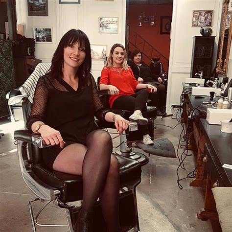 Women Barbers, Hairdressing Equipment, Bouffant Hair, Female Transformation, Hair And Beauty Salon, Graduation Ideas, Beautiful Ladies, Long Hair Styles Men, Barber Shop