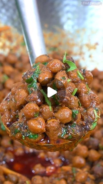 Meet Patel on Instagram: "Yummy Bhandarewale Kale Chane | Food Forever #reels #chanamasala #kalachana #foodforever #reelsviral" Kale Chane Recipe, Indian Diet Recipes, How To Make Kale, Chana Recipe, Paneer Dishes, Tiffin Recipe, Rajasthani Dress, Bhaji Recipe, Indian Diet