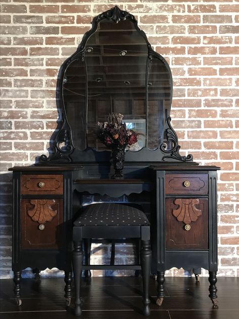 Refurbished Antique Vanity, 2 Toned Furniture, Antique Vanity Aesthetic, Refurbished Antique Furniture, Refinished Vanity Antique, Antique Vanity Ideas, Vanity Refurbished Diy, Vintage Vanity Ideas, Old Vanity Makeover