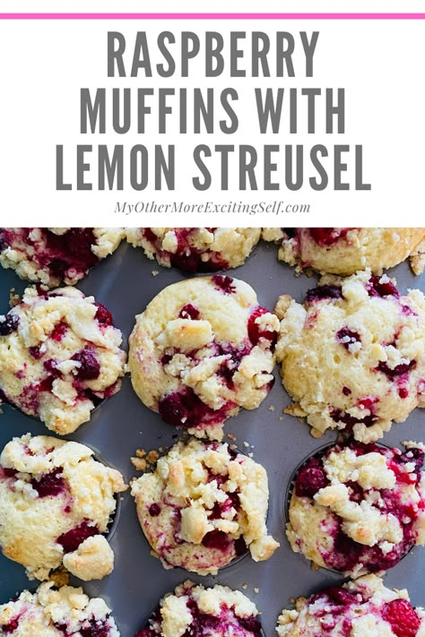 Creative Baked Goods, Blueberry Raspberry Muffins, Raspberry Streusel Muffins, Muffin Ideas, Raspberry Muffin Recipes, Lemon Raspberry Muffins, Fruit Muffins, Berry Recipes, Raspberry Muffins