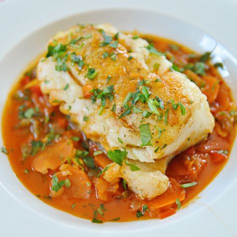 Spicy Braised Spanish Cod with Vegetables Recipe - Spain on a Fork Fish Recipes Cod, Spicy Vegetables, Cod Recipes Healthy, White Fish Recipes, Cod Recipe, Spain Spanish, Cod Recipes, Vegetable Prints, Grilled Salmon