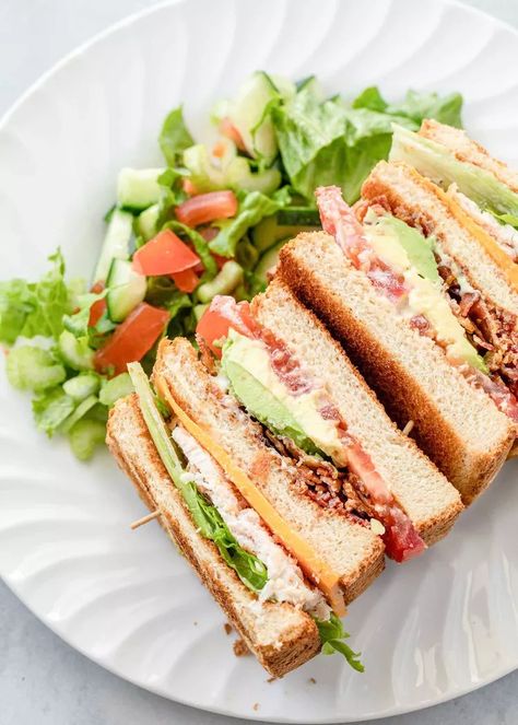 Ultimate Club Sandwich Recipe Club Sandwich Recipe, Turkey Club Sandwich, Roasted Garlic Recipe, Garlic Aioli Recipe, Club Sandwich Recipes, Turkey Club, Aioli Recipe, Deli Turkey, Oven Roasted Turkey