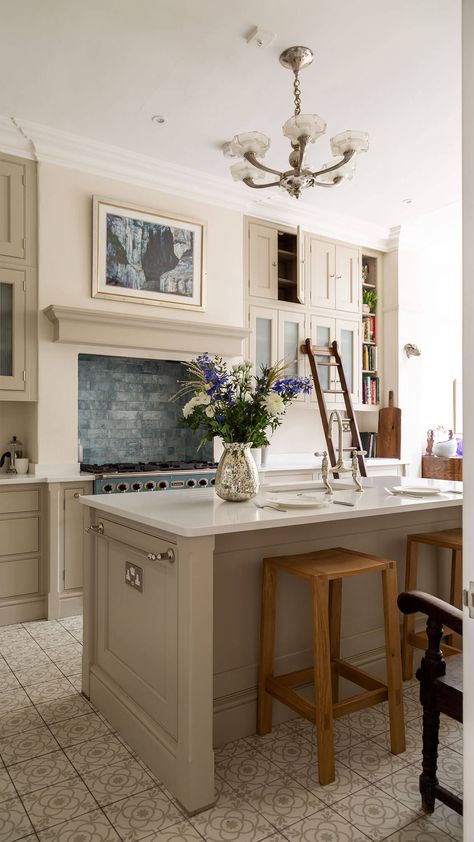 Bespoke Georgian Kitchen Designer and Renovator | Drew Forsyth & Co | Victorian Kitchens, Georgian Kitchen, Modern Georgian, Georgian Interiors, Open Plan Kitchen Diner, Kitchen Aesthetics, Kitchen Drawing, Kitchen Designer, Georgian Homes