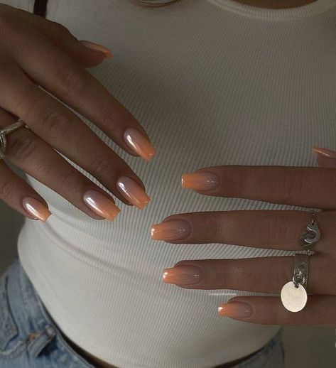 Aesthetic Ombre Nails, October Nails Inspiration, Orange Chrome Ombre Nails, Ombre Nails Pastel Colors, Purple And Orange Ombre Nails, Ombré Nails With Chrome, Fun Summer Nails Square, Summer Chrome Nails 2024, Summery Nails 2024