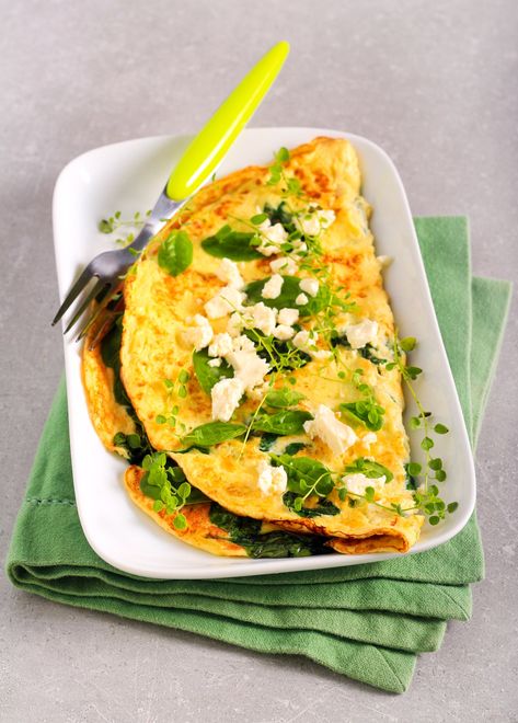 Spinach and Feta Omelette This satisfying creation is an ideal morning treat, combining the freshness of spinach with the richness of feta for a delightful start to your day. As the omelette takes shape, a generous sprinkle of crumbled feta cheese adds a creamy tanginess that marries beautifully with the earthy spinach. The gentle fold creates a comforting embrace, allowing t… #recipe #crispertray #eazymealz #crisper #baconcooker #baconrack #crispier #MealZ #crispyupyourlife #ceramicnonstick Greek Omelette, Feta Omelette, High Protein Breakfast Ideas, Protein Breakfast Ideas, Spinach Omelette, Cheese Omelette, Spinach Feta, Omelette Recipe, Falafels