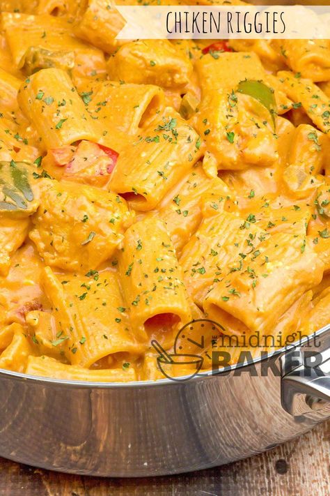 Chicken Riggies Recipe Easy, Chicken Riggies Utica, Chicken Riggies Recipe, Utica Greens, Chicken Riggies, Week Meals, Pasta Meals, Best Pasta Recipes, Vodka Sauce