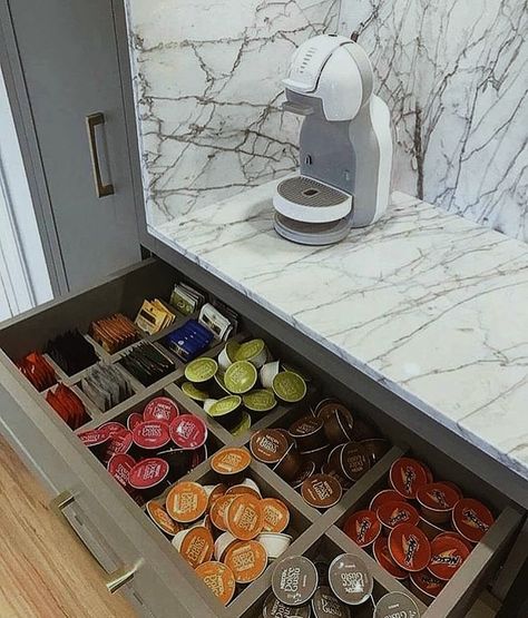 Kitchen Bars, Coffee Bar Station, Café Design, Small Space Interior Design, Bar Station, Coffee Ideas, Home Coffee Stations, Coffee Bars In Kitchen, Home Coffee Bar