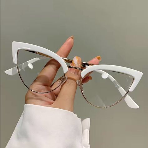 Cat Eye Glasses Frames Vintage, Women Eyewear, Vintage Cat Eye Glasses, Metal Frame Glasses, Glasses Fashion Women, Cat Eye Glasses Frames, Computer Glasses, Cat Eyes, Eyewear Womens