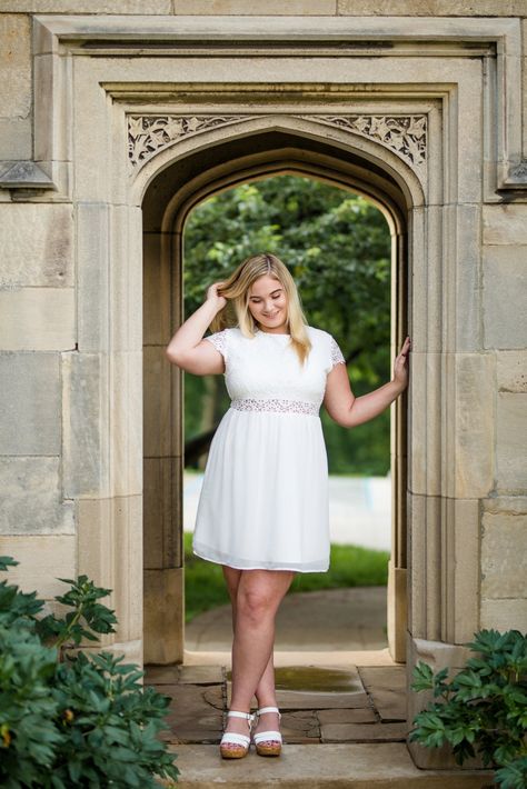 hartwood acres senior photos, best places for senior photos in pittsburgh, best locations for senior photos in pittsburgh, hartwood acres senior pictures, pittsburgh senior photographer, rain photos Senior Picture Outfits Curvy, Curvy Senior Pictures, Hartwood Acres Senior Pictures, Plus Size Portraits, Senior Pictures Plus Size, Senior Picture Ideas Plus Size, Plus Size Senior Pictures Poses, Plus Size Photo Poses, Prewed Studio