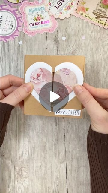 Folding Heart Card, Heart Card Ideas, Cute Scrapbooking Ideas, Katharina Tarta Crafts, Valentine’s Crafts, How To Make A Letter, How To Make A Card, Box Cards Ideas, Thinking Of You Cards Diy