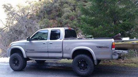 6 inch RCD lift in the front. Custom leaf pack in the rear. bilstein shocks 5100 front & rear steel braided brake lines 17 inch raceline raptor wheels. 35 inch Goodyear duratrac tires. 4.88 gears Tundra Lifted, Sergio Gomez, Toyota Tundra 4x4, Toyota Tundra Lifted, 2000 Toyota Tundra, Lifted Tundra, 2003 Toyota Tundra, Toyota Tacoma 4x4, Tacoma 4x4