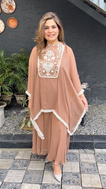 Kaftan With Plazo, Indian Coord Set, Indo Western Dresses For Women, Kaftan Pattern, Cape Set, Elegant Kimono, Afghani Clothes, Embroidery Fashion Detail, Budget Outfits