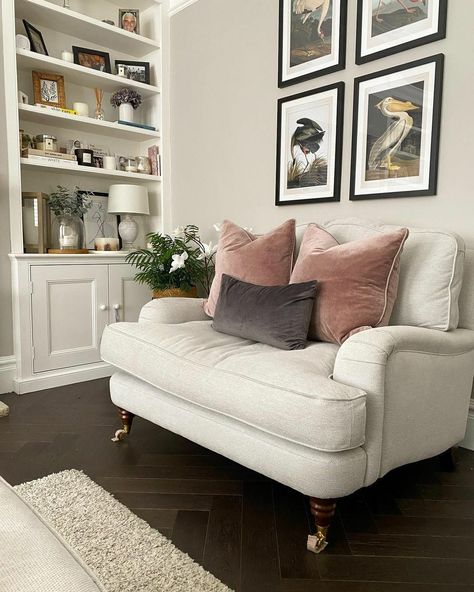 Laura Ashley Living Room, Snuggle Seat, Laura Ashley Furniture, Ashley Furniture Living Room, Bay Window Living Room, Lounge Room Styling, Lazy Weekend, Living Room Sectional, Living Room Inspo