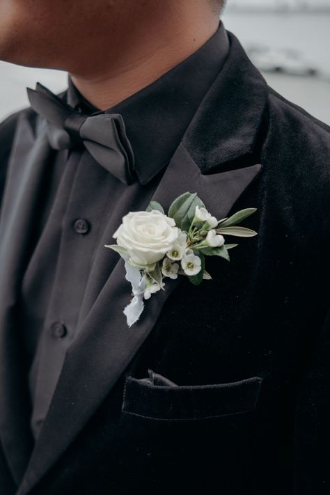 Black Suit Boutonniere, Boutonniere For Groom, Ivory And Green Boutonniere, Green And White Wedding Boutonniere, Sage Green And White Boutonniere, All Black Suit With Sage Green Tie, Emerald Green Wedding Boutonniere, Groom Black Suit Sage Green Tie, Sage Green Boutonniere Groomsmen