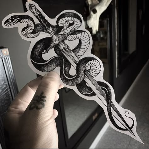 Snake and dagger for tomorrow for @queijo_fresco ! Rose And Dagger Tattoo, Snake And Dagger Tattoo, Thigh Piece Tattoos, Snake Tattoo Meaning, Serpent Tattoo, Knife Tattoo, Snake Tattoo Design, Pieces Tattoo, Dagger Tattoo