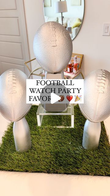 Shelby | Gift-in-a-Box Guide on Instagram: "Comment FAVOR for the crafting items I used sent straight to your inbox!  When I spend the time DIY’ing party items, I want them to have multiple uses!   These football watch party favors serve as cute party decor for your tablescape then, at the end of the game, guests can pop them to celebrate 🍾  …Or, if the game doesn’t go as planned take them home to enjoy later 😂  I got the crafting supplies at @michaelsstores so it was super easy to put these together last-minute!   #biggame #partyfavors #footballparty #michaelsstores #footballwatchparty #diy #howto #michaels #makeitwithmichaels #hostingideas #gameday #partyideas #easydiy #footballparty #diypartydecor #diyideas" Football End Of Season Party, Backyard Football Party, Diy Football Party Decorations, Cute Party Decor, Diy Football Party, Powder Puff Football, Football Party Games, Football Party Favors, Football Watch Party