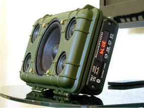 DIY Tough Bluetooth Boombox (Lasts 20hrs!): 12 Steps (with Pictures) Tin Projects, Bluetooth Speakers Diy, Diy Boombox, Diy Bluetooth Speaker, Military Man, Speaker Projects, Altoid Tin, Diy Tech, Wrangler Accessories