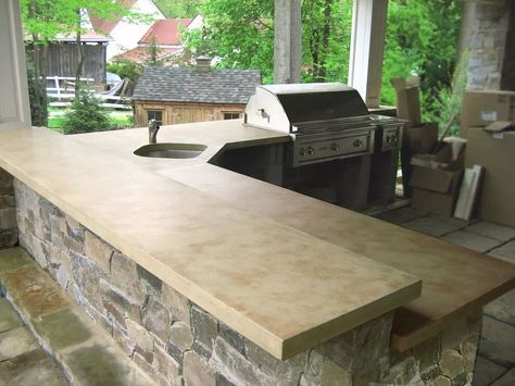 15+ Best Concrete Kitchen Countertop Designs & Ideas For 2019 Outdoor Concrete Countertops, Clay Pizza, Outdoor Kitchen Countertops, Concrete Countertop, Outdoor Kitchen Bars, Outdoor Kitchen Appliances, Kitchen Countertop Materials, Concrete Countertops Kitchen, Concrete Counter