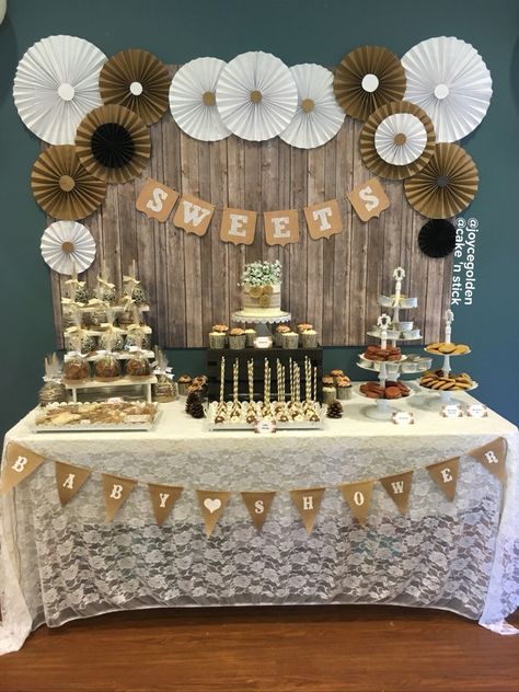 Vintage Decorations Party, Rustic Bday Party Decor, Vintage Decoration Party, Decor Anniversaire, Diy New Years Party, Rustic Party Decor, Vintage Party Decorations, Party Decor Ideas, Diy Baby Shower Decorations