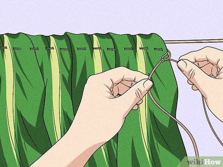 How To Make A Skirt, Haku Lei, Make A Skirt, Polynesian Dance, Leaf Skirt, Harmony Day, Hula Skirt, Grass Skirt, Skirt Diy