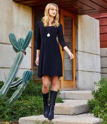 Wheat Layered Sweater | Karen Kane Black Dresses With Boots, Tunic Dress With Leggings, Bohemian Chic Outfits, Black Dress Style, Boho Chic Clothing, Midlife Crisis, Sweater Layering, Travel Dress, Karen Kane