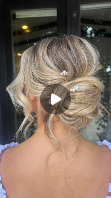 Jay Kay Braids & Bridal on Instagram: "Tousled bridal updo ft our best selling Pismo Hair Pins 🤍 💍✨ . Wedding hair, bridal hair, updo, bridal hair accessories, pearl accessories, bride" Low Updo Wedding Hair Medium Length, Updo With Hair Jewelry, Bridal Hair Side Part Updo, Bridal Updo With Accessories, Wedding Hair Pearls Updo, Wedding Hair With Pearl Pins, Bridal Bun With Bangs, Hair Up Bridal Styles, Bridal Bun Updo