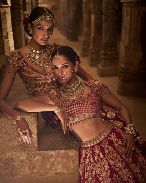 All Posts • Instagram Indian Jewellery Photoshoot, Tarun Tahiliani Bridal Lehenga, Cher Wig, Tarun Tahiliani Bridal, Hazoorilal Jewellers, Jewelry Photoshoot Ideas, Jewellery Photoshoot, Mysore Palace, Jewellery Shoot