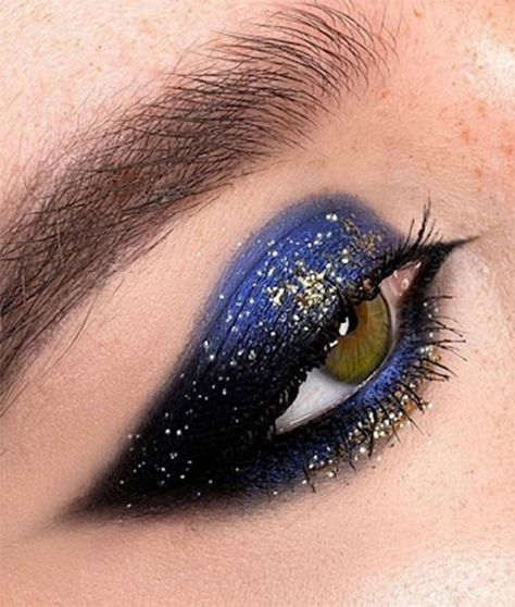 Blue And Gold Prom Makeup, Makeup To Match Navy Blue Dress, Blue Birthday Makeup Looks, Deep Blue Makeup, Gold And Blue Makeup Looks, Dark Blue And Gold Makeup, Midnight Makeup Looks, Navy Blue And Gold Eye Makeup, Dark Blue Eye Makeup Looks