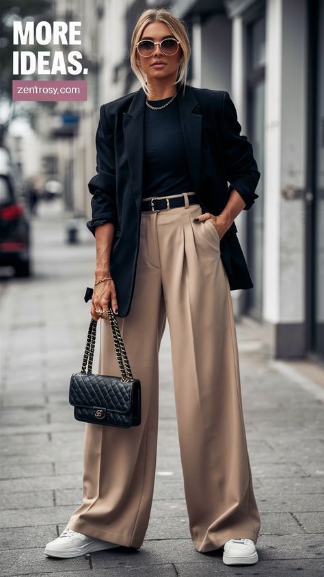 Chic Work Attire, Athletic Business Outfit, Stylish Casual Work Outfits, Chic Business Casual Outfits For Women, Work Fashion 2024, Minimal Elegant Style, Outfit Spring 2024 Women, Fall Office Outfits Women, Colorful Professional Outfits Women