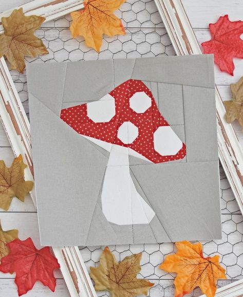 Toadstool FPP Quilt Block PDF Pattern - 3 Block Sizes Quilt Paper Piecing Patterns, Fpp Quilt, Foundation Paper Piecing Patterns, Butterfly Quilt, Quilt Block Patterns Free, Midnight Garden, Sampler Quilt, Quilt Block Pattern, Paper Piecing Patterns