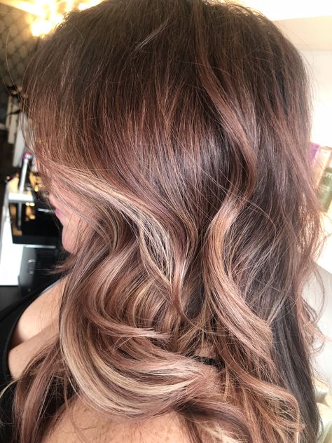 Brown Hair With Rose Gold Highlights, Subtle Rose Gold Hair Brunette, Rose Beige Hair, Pink Brown Hair Color, Rose Gold Highlights Brunette, Chocolate Rose Gold Hair, Brown Hair With Pink Highlights, Rose Gold Hair Balayage, Rose Brown Hair