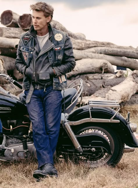 Outlaws Mc, The Bikeriders, Austin Elvis, Austin Butler Elvis, Bike Riders, Summer Movie, Biker Gang, Jodie Comer, Vintage Biker