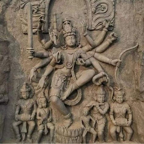 Bhagwan Shiva, Stone Sculpture Art, Bhagwan Shiv, Historical Sculptures, Potrait Painting, Cosmic Dance, Ancient Indian Art, Indian Temple Architecture, Ancient Drawings