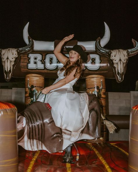 Some moments from the most fun wedding reception EVER 🤠🤩🥂 The second I heard that Morgan and Ryan would be having a mechanical bull at their wedding, I knew these would be some of my favorite shots of the night 📸 #utahweddingphotographer #nevadaweddingphotographer #arizonaweddingphotographer #sedonaweddingphotographer #zionweddingphotographer #southernutahweddingphotographer #stgeorgeweddingphotographer #arizonawedding #mechanicalbull #weddingreception #weddingphotos Fun Wedding Reception, Pond Wedding, Nevada Wedding, Mechanical Bull, Wedding Reception Fun, Utah Wedding Photographers, Western Wedding, Arizona Wedding, Fun Wedding