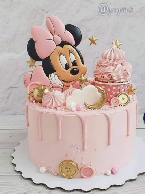 Minnie Mouse Cupcake Cake, Minnie Mouse Cake Design, Rodjendanske Torte, Minnie Mouse Birthday Theme, Cake Designs For Girl, Minnie Mouse Birthday Party Decorations, Minnie Mouse Birthday Cakes, Bolo Minnie, Minnie Cake